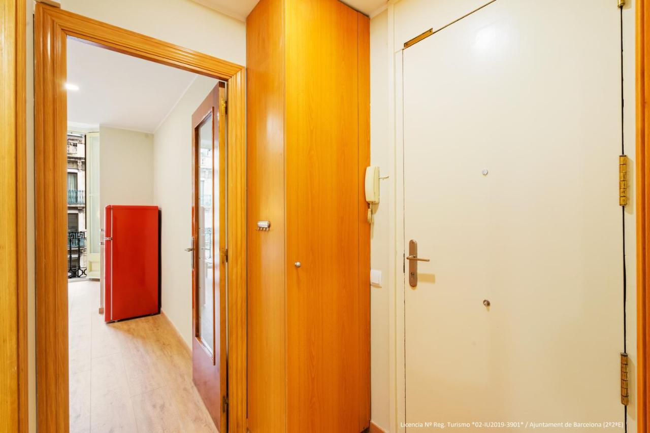 Flateli Pelayo H6 Apartment บาร์เซโลนา ภายนอก รูปภาพ